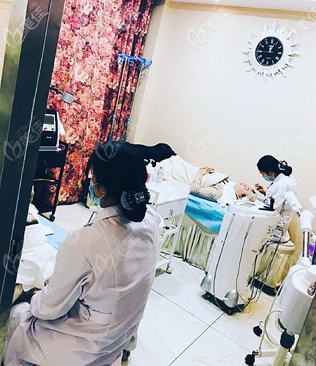 周口締萊美激光美膚室