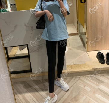 看過(guò)大腿抽脂失敗案例圖片的人別慌，參考下我在重慶好美的真實(shí)經(jīng)歷