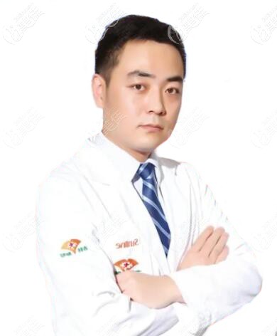 沈陽(yáng)杏林整形外科醫(yī)院朱鐸鵬