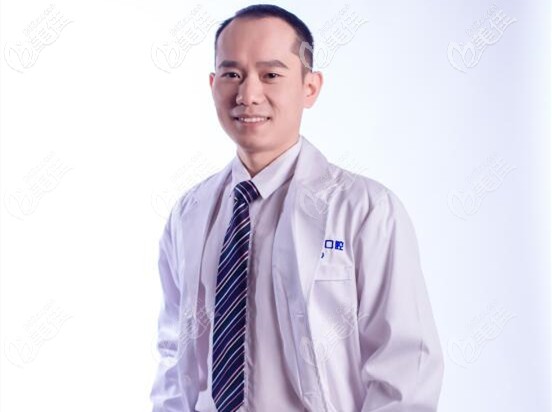 婁底愛牙邦口腔文偉醫(yī)生 婁底愛牙邦口腔文偉醫(yī)生