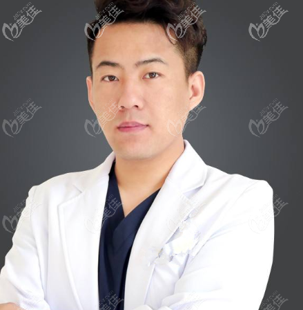 北京新星靚做威塑吸脂好的李偉民醫(yī)生 北京新星靚做威塑吸脂好的李偉民醫(yī)生