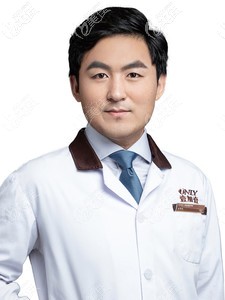 北京壹加壹口腔趙雪忠醫(yī)生擅長(zhǎng)牙齒矯正