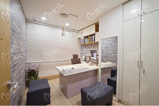 韓國水滴整形外科醫(yī)院商談室