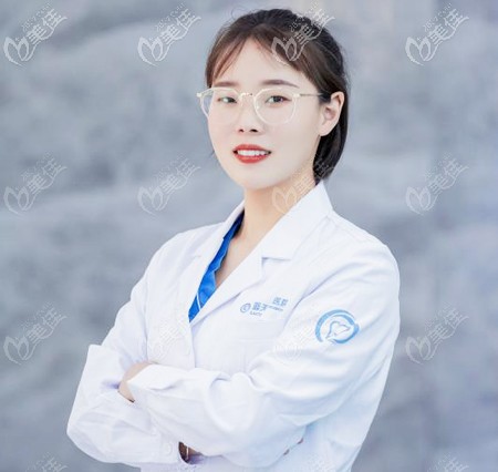 秦皇島藍(lán)天口腔兒童牙科醫(yī)生紀(jì)夢(mèng)柳 秦皇島藍(lán)天口腔兒童牙科醫(yī)生紀(jì)夢(mèng)柳