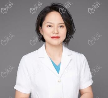 萍鄉(xiāng)星悅醫(yī)美整形隆鼻醫(yī)生余花