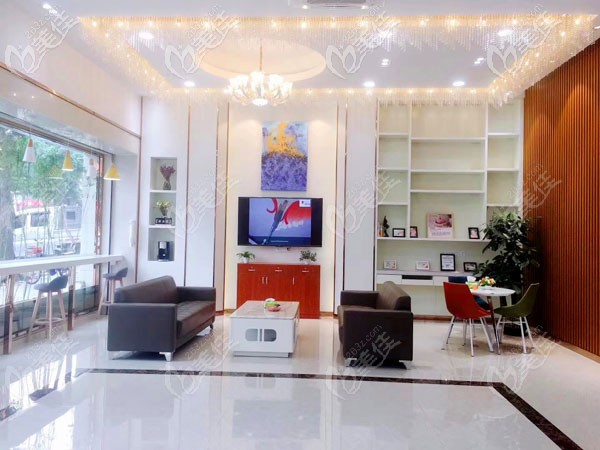 東莞牙易美內(nèi)部環(huán)境圖 東莞牙易美內(nèi)部環(huán)境圖