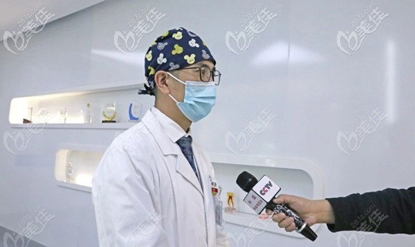 北京中諾口腔種植醫(yī)生,介紹立得用種植牙有補(bǔ)貼的新聞你看了么？