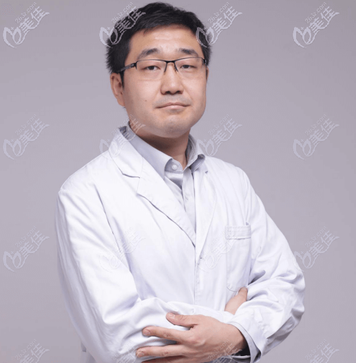 北京宮國(guó)華醫(yī)療美容診所張易醫(yī)生 北京宮國(guó)華醫(yī)療美容診所張易醫(yī)生