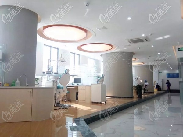 河源恒信口腔醫(yī)院大廳 河源恒信口腔醫(yī)院大廳