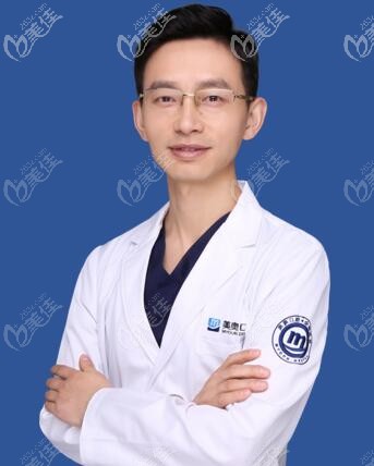 美奧連鎖常州分院的院長——羅新宇 美奧連鎖常州分院的院長——羅新宇