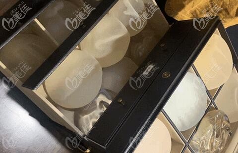 泰國slc整形醫(yī)院院內(nèi)隆胸假體材料