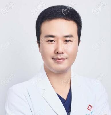 西寧時(shí)光醫(yī)院皮膚科主任魏志生