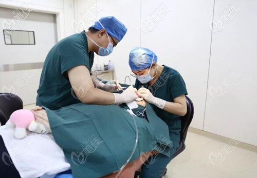 在長春中妍奧克拉做雙眼皮手術(shù) 在長春中妍奧克拉做雙眼皮手術(shù)