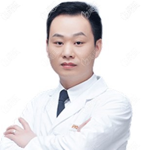 武漢牙達(dá)人口腔醫(yī)院正畸醫(yī)生胡仲恒 武漢牙達(dá)人口腔醫(yī)院正畸醫(yī)生胡仲恒