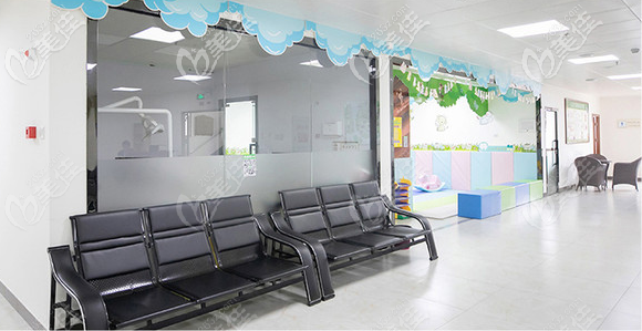 中山香山口腔醫(yī)院環(huán)境圖 中山香山口腔醫(yī)院環(huán)境圖