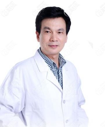 銅雀臺(tái)整形集團(tuán)林沸騰醫(yī)生 銅雀臺(tái)整形集團(tuán)林沸騰醫(yī)生