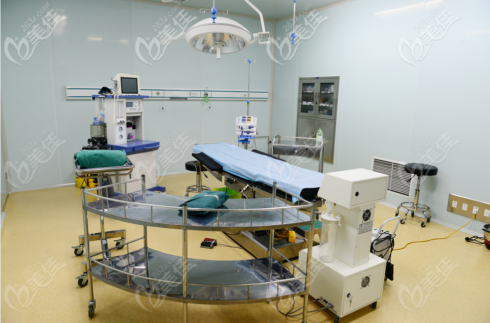 毛大夫整形手術室