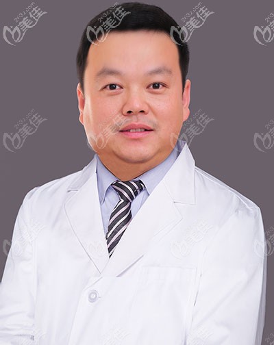 珠海諾貝爾口腔醫(yī)生于洪海 珠海諾貝爾口腔醫(yī)生于洪海