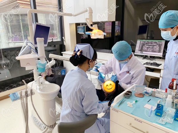 汕頭市潮南區(qū)德瑞口腔的收費價目表要不要看看呢?其中固定矯正是1萬起