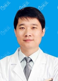 北京中諾口腔種植醫(yī)生李時順 北京中諾口腔種植醫(yī)生李時順