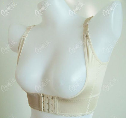 術(shù)后只穿塑乳托，胸部不壓迫