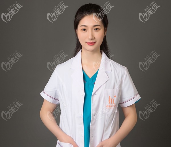 成都恒美專業(yè)設(shè)計師劉曉蓉 成都恒美專業(yè)設(shè)計師劉曉蓉