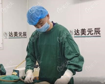 大腿環(huán)吸手術(shù)過程中 大腿環(huán)吸手術(shù)過程中