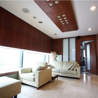 韓國車?yán)钹嵳瓮饪? width=