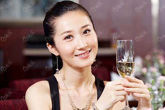 激光點痣