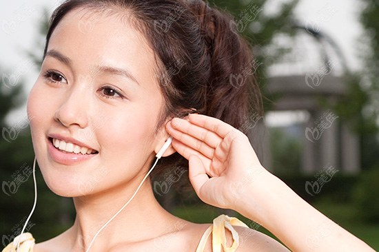 各國(guó)美麗標(biāo)準(zhǔn) 西非以胖為美鐘情長(zhǎng)腿