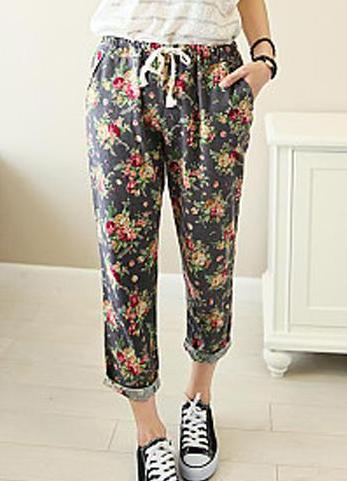 女式九分褲巧搭平底鞋 時尚搭配小技巧