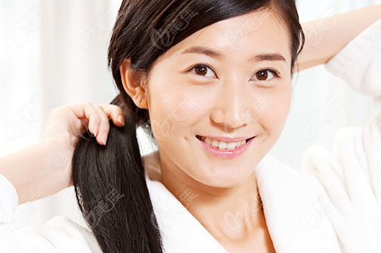 韓國(guó)整形醫(yī)生李炳澮解析韓式隆鼻