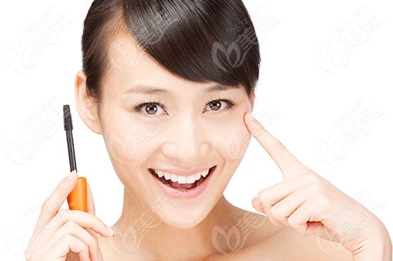 鼻整形醫(yī)生<!--<i data=20240703-sp></i>-->：美鼻不等于隆鼻