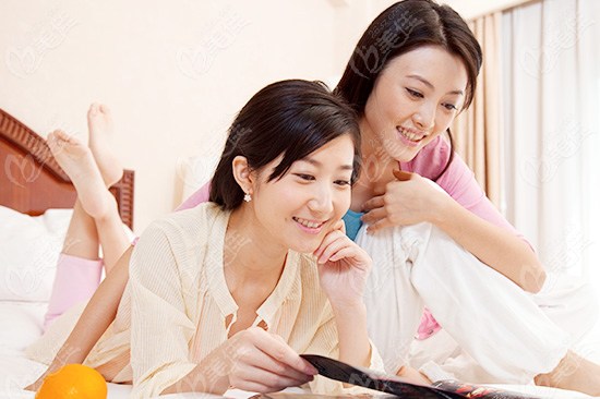 辛迪·杰克遜整容52次，將55歲的她整成20歲