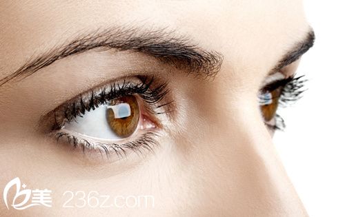 做雙眼皮的危害 