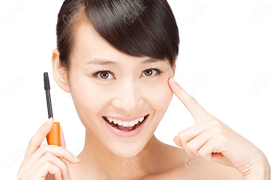 毛囊角質(zhì)化 